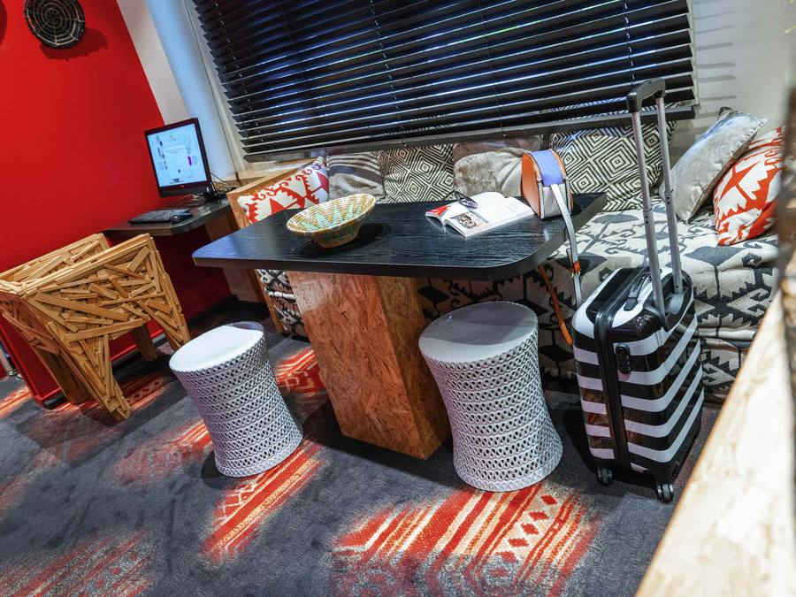 Coin salon, ibis Styles Boulogne